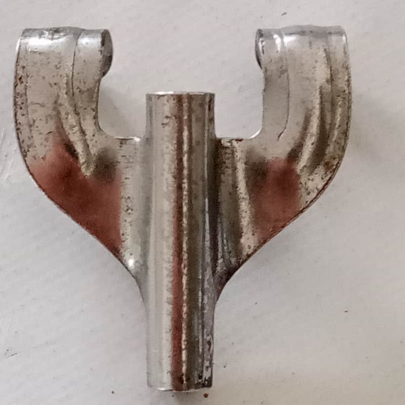 Gretsch 1+ Bass/Snare Drum T-Rod Claw Round Badge Chrome Broadkaster Vintage 50s image 1