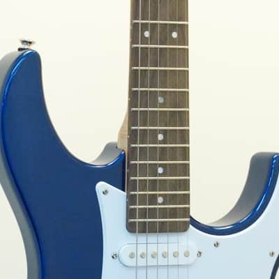 Yamaha PAC012 Pacifica Electric Guitar Metallic Blue image 3