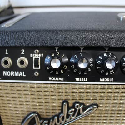 Fender 1967 Vintage Twin Reverb Amp w/Cover image 2