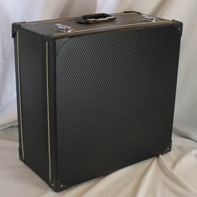 Black Italian Hard Case for Accordion 17.75" x 17.25" x 10" (45cm x 43.75cm x 25.50cm) image 1
