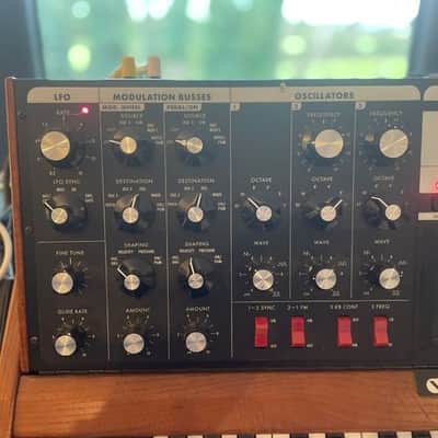 Immagine Moog Minimoog Voyager Performer Edition 44-Key Monophonic Synthesizer 2002 - 2015 - Traditional Wood Cabinet - 5