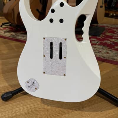 Ibanez JEM7VP-WH Steve Vai Premium Signature image 5