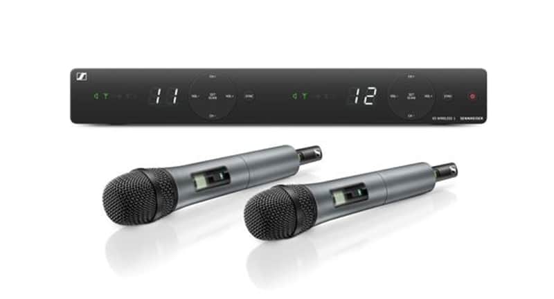 Sennheiser XSW 1-835 Dual Handheld Vocal Wireless System Band A image 1