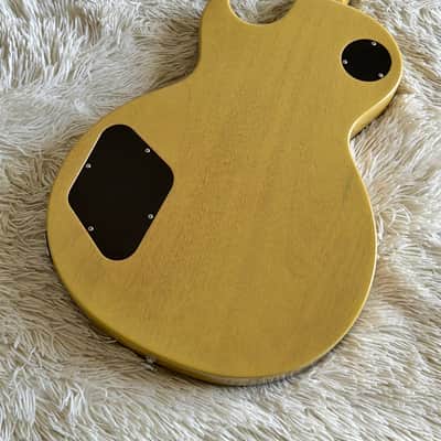 Gibson Les Paul Standard '60s TV Yellow Electric Guitar image 13