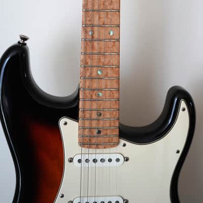 Fender Custom Shop Custom Deluxe Stratocaster image 6