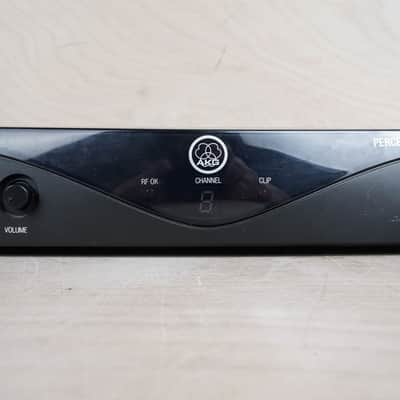 AKG Perception Wireless SR45 Wireless Receiver Pair Set of 2 A Band (530-449 MHz) Black w/ Power Supply image 4