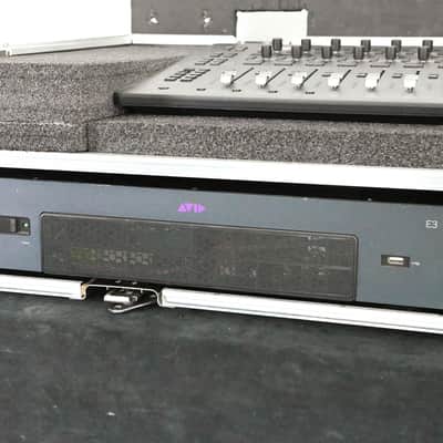 AVID S3 16-Fader Control Surface w/ E3 Engine and Road Case CG013BE image 8