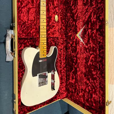 Fender Custom Shop 30th Anniversary NAMM Limited Edition Telecaster 1952 Journeyman with Black Anodized Pickgaurd and Glaser Bender image 1