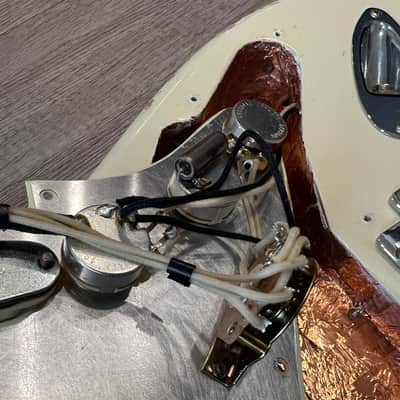 Fender Stratocaster Body with MJT Relic with Loaded Bare Knuckle Pickups Mothers Milk image 9
