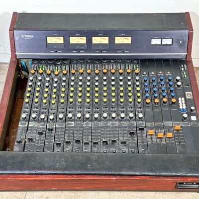 Yamaha PM-1000 16-Channel 4-Bus Mixing Console 1970s - Black image 2