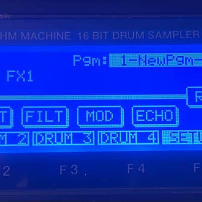 Akai MPC2000XL MIDI Production Center 2000 - 2005 Grey image 4