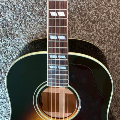 2024 Gibson Southern Jumbo Original  Vintage Sunburst acoustic electric guitar made in the USA OHSC image 3