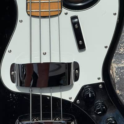 Fender Jazz Bass 1974 - cool Black Jazz w/the last of the 4-Bolt Black Block Maple Necks a la Geddy Lee. image 9