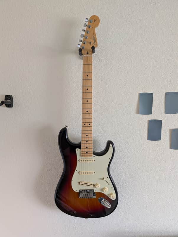 Fender American Professional Stratocaster 2020 - 3-color Sunburst image 1