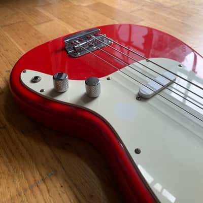 Squier Affinity Bronco Bass 1998 - 2021 - Torino Red image 3