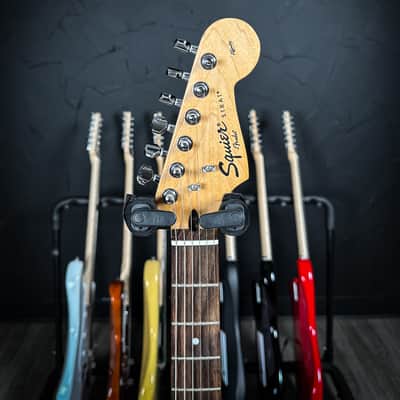 Squier Affinity Stratocaster SSS - Candy Apple Red image 4