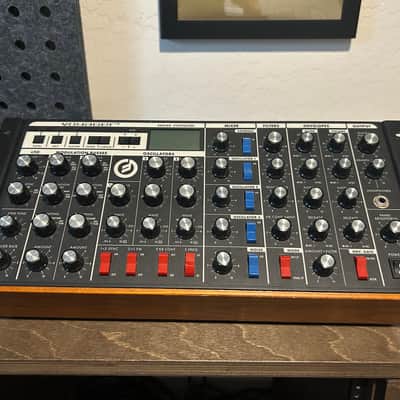 Moog Minimoog Voyager RME Rack Mount Edition Monophonic Synthesizer 2005 - 2015 Black image 6