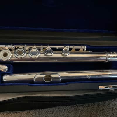 Di Zhao DZ400 - Open Hole Flute, B foot, All New Pads, New Case image 3