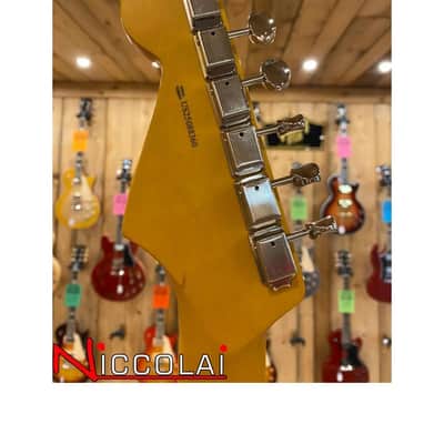 Fender American Professional Classic Stratocaster HSS, Maple Fingerboard, Faded Lake Placid Blue image 15