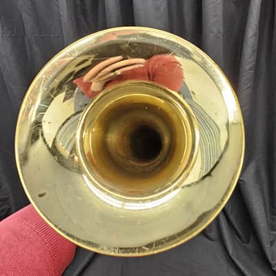 Getzen 300 Series Student Model Bb Trumpet w/ case image 16
