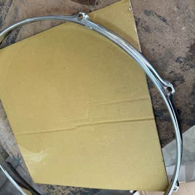 Pearl 18" 8 hole Super Flanged Drum Hoop 2000s - Chrome image 4