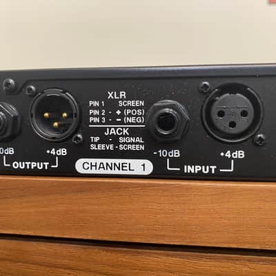 Drawmer MX30 Dual Gated Compressor Limiter 1997 - Silver image 9