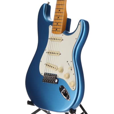Fender Certified Pre-Owned American Vintage II 1973 Stratocaster, Maple Fingerboard, Lake Placid Blue (L12) (16534) image 3