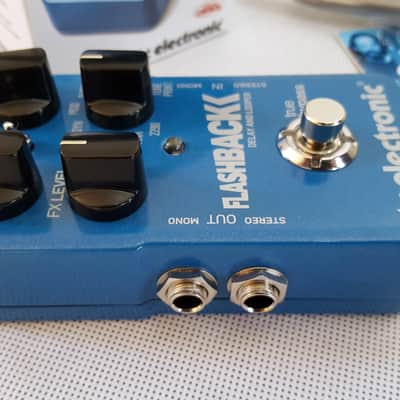 TC Electronic Flashback Delay and Looper 2017 - Present - Blue image 3