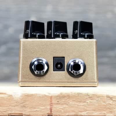 Wampler Pedals Tumnus Deluxe 3-Band EQ Normal/Hot Switch Overdrive Effect Pedal image 8
