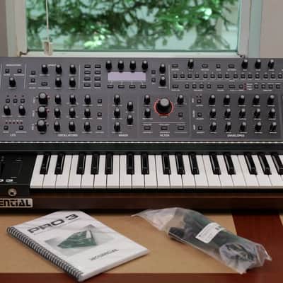 Sequential Pro 3 SE 37-Key 3-Voice Monophonic / Paraphonic Synthesizer in Mint Condition! image 4
