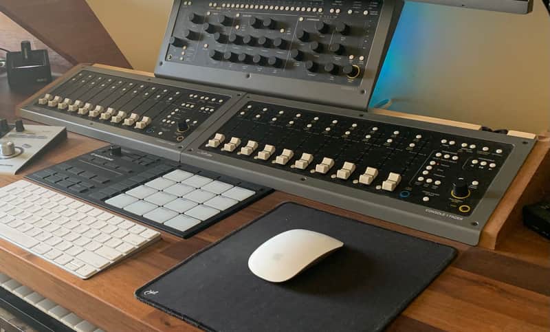 1 of 2 Softube Console 1 Fader USB DAW Control Surface 2019 - Gray image 1