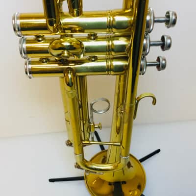 Used King Cleveland 600 Student Trumpet image 7