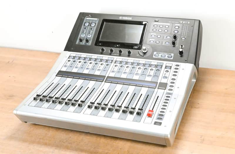 Yamaha Yamaha TF1 16-Channel Digital Mixing Console