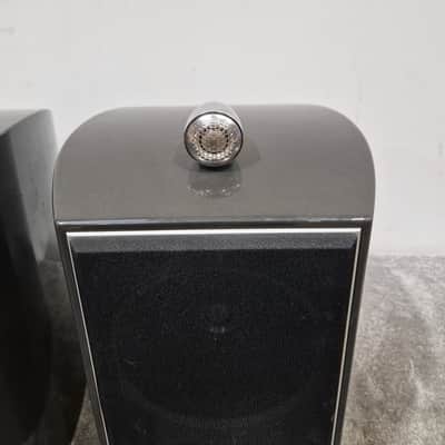 Kef XQ1 Pair - High-Fidelity Bookshelf Speakers - Excellent image 8