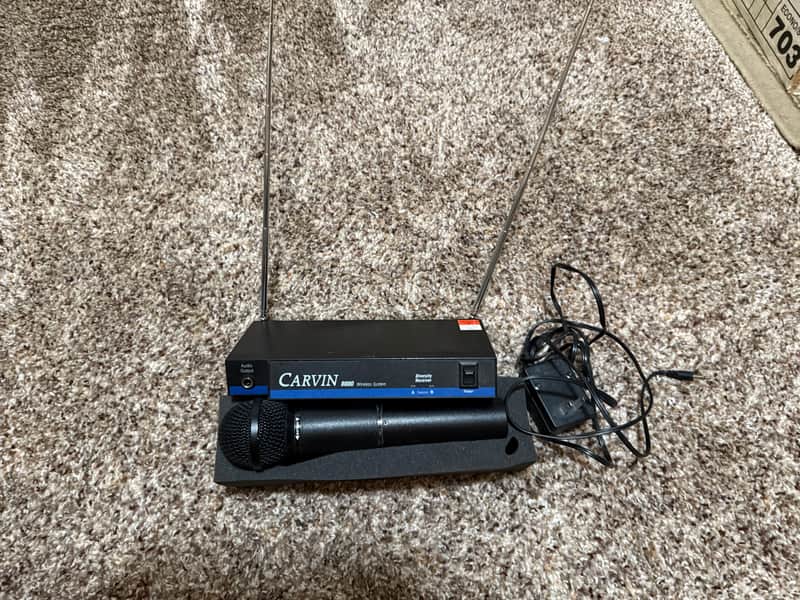 Carvin 8000 Wireless Microphone System – VHF Handheld & Receiver Early 2000s image 1
