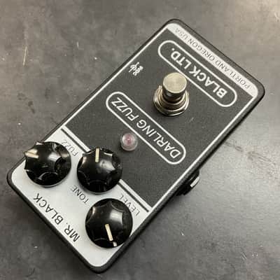 Mr. Black Darling Fuzz - Black 33/50 image 2