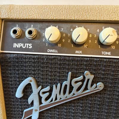 Fender Vibro-King CSR 4 60-Watt 3x10” Tube Combo – Early Production – Blonde/Tan image 2