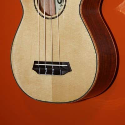 Ohana SK-70BA Solid Spruce & Applewood Matte Soprano Ukulele + Bag -Demo image 6