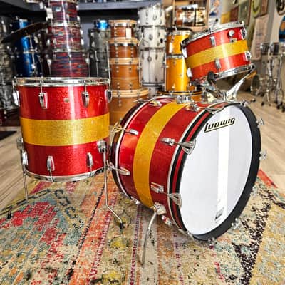 Ludwig Tri-Band Red & Gold Sparkle 3-ply Kit 22-16-12" Blue/Olive Badge image 1