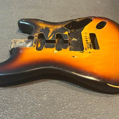 Fender Stratocaster Body 3-Tone Sunburst image 4