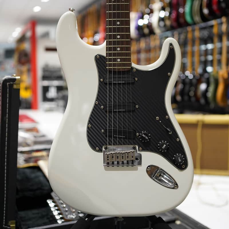 Squier Standard Strat w/Mods White