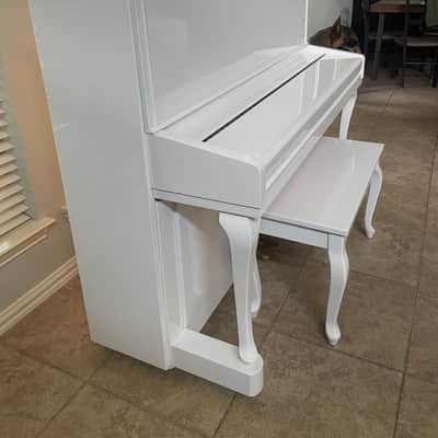 Acoustic Upright Gloss White Hobart Cable Piano image 2