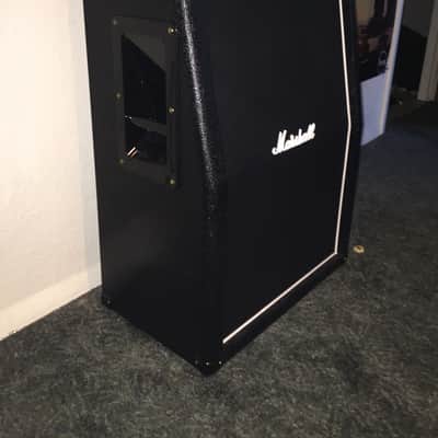 Marshall 2x12 Vertical Slant Cabinet image 2