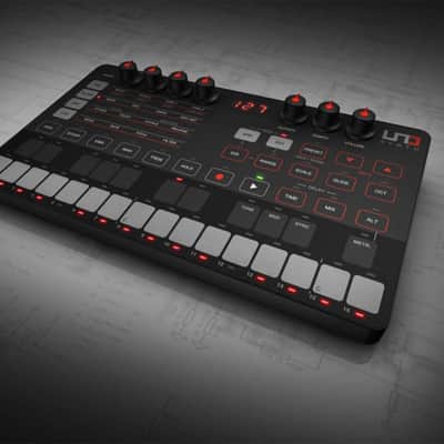 IK Multimedia Synthesizer (Queens, NY) image 3
