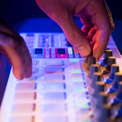 Arturia BeatStep Pro Drum Machine Step Sequencer image 6