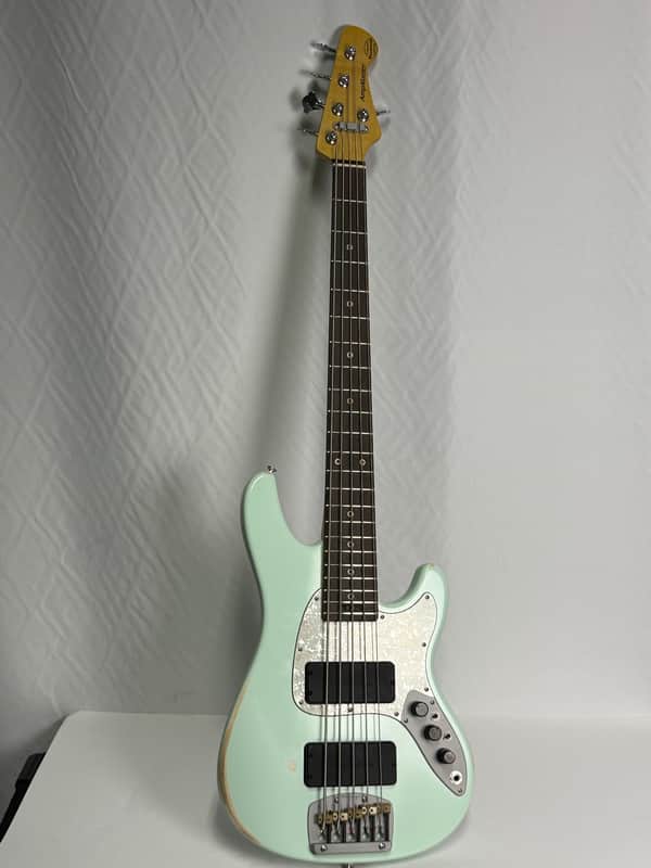 Woodcraft Ampmaster 5 String Medium scale 32" Electric Bass Guitar Relic image 1