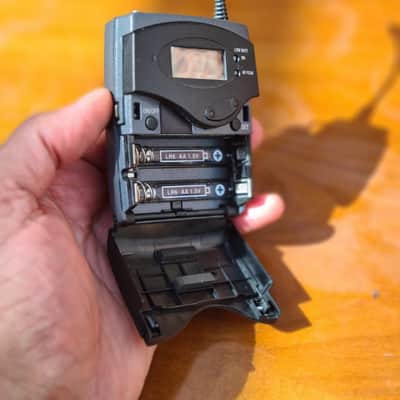 Sennheiser 🎤 Sennheiser SK 500 G2 Bodypack Transmitter – Top Professional Series image 13