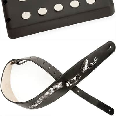 Ernie Ball Music Man Stingray 4 bass 'Evanescence style' GlossBlack (Mirror) + hardfoam case & strap image 9