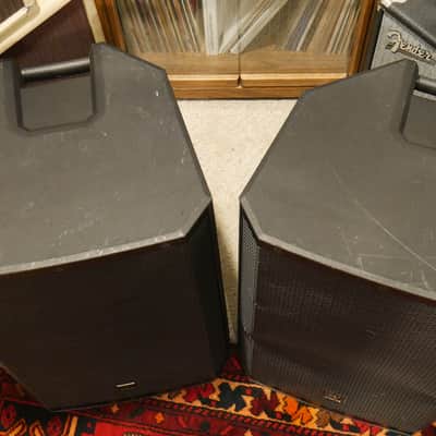 SET OF TWO - Electro-Voice ZLX-15, 15" 2-Way Speakers image 3