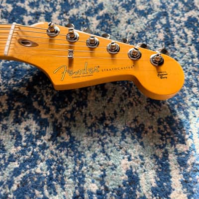 Fender American Professional Classic Stratocaster Faded Lake Placid Blue image 3
